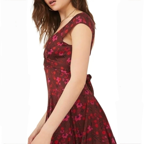 FREE People It Takes Two Wrap Dress sz. XS Plum Combo NWT - Picture 3 of 7